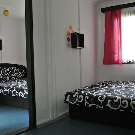 Juniorcamp Nova Zivohost Hotel Křečovice Екстериор снимка