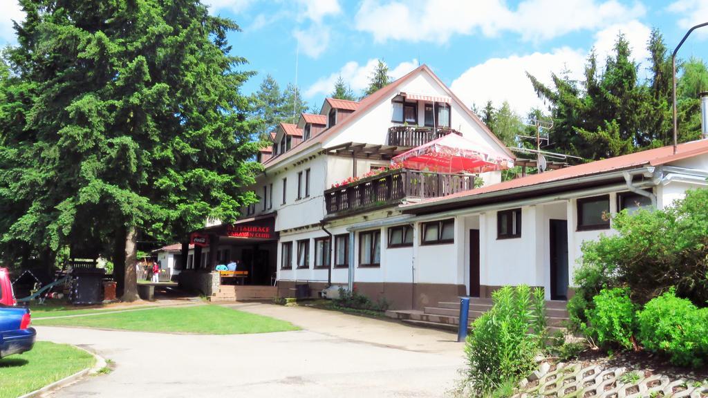 Juniorcamp Nova Zivohost Hotel Křečovice Екстериор снимка